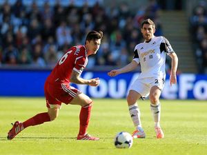 Supporting image for story: Swansea 1 West Bromwich Albion 2 - match report and pictures