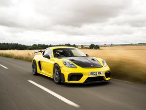 Supporting image for story: First Drive: Porsche’s 718 Cayman GT4 RS arrives to make sports car history