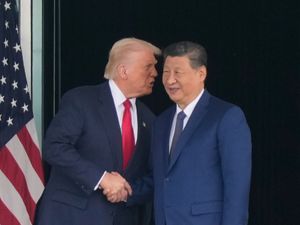 Supporting image for story: Trump cuts tariffs on China after meeting Xi Jinping in South Korea