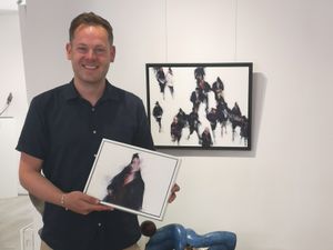 Supporting image for story: Gallery to host international artist