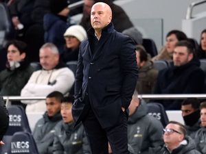 Supporting image for story: Arne Slot frustrated to lose to Lucas Bergvall goal after red card reprieve