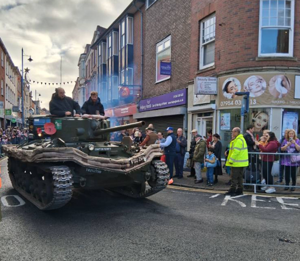 Poppy-wearing crowds flock to Stourbridge for Military Vehicle Parade ahead of Armistice Sunday