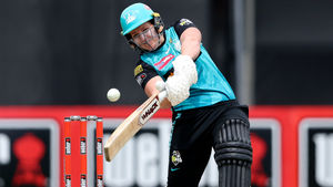 Supporting image for story: Bears women swoop to bolster batting ranks with Australian overseas