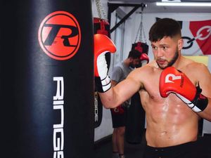 Supporting image for story: Wolverhampton's Conah Walker: I will give my title rival hell