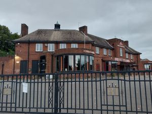Supporting image for story: Crumbling historic Walsall pub set to be torn down as soon as next month