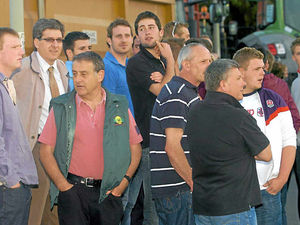 Supporting image for story: Shropshire farmers warn of more milk protests