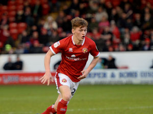 Supporting image for story: Walsall boss Darrell Clarke: Use Alfie Bates as an example