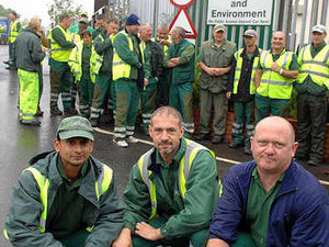 Supporting image for story: Furious binmen set to take strike action