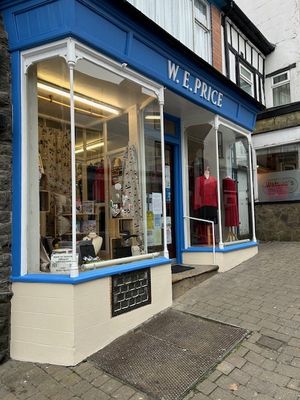 Supporting image for story: The deadline for Knighton business to bid for a shop front grant has been extended
