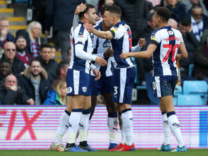 Supporting image for story: Hal Robson-Kanu faces late fitness test for West Brom's trip to QPR