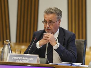 Supporting image for story: Swinney: Reasonable for ex-Dundee University principal to return £150,000 payout