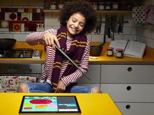 Supporting image for story: How a Harry Potter wand is teaching kids to code