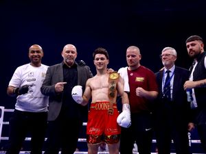 Supporting image for story: Boxer John Cooney dies, aged 28