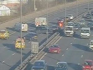Supporting image for story: M6 crash: Hour-long delays after multi-vehicle collision near Spaghetti Junction