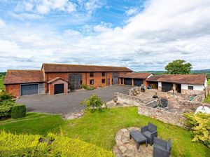 Supporting image for story: Pre-loved fashion event in Shrewsbury to support local charity