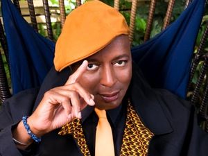 Supporting image for story: Birmingham's The Jam House signs up Leee John for next birthday celebration