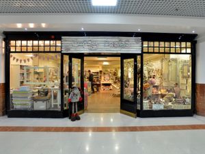 Supporting image for story: Tea room at Merry Hill gift shop allowed to reopen after mouse infestation cleared