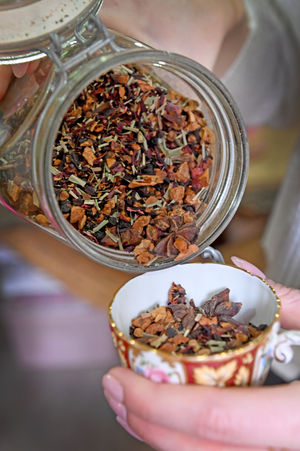 Yasmine creates her own unique blends
