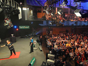 Supporting image for story: Phil powers to darts title