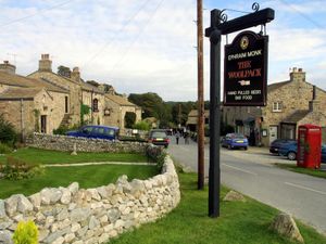 Supporting image for story