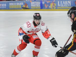 Supporting image for story: Telford Tigers announce the return of local Charlie Webb
