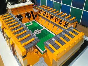 Supporting image for story: 10 hours and 1,400 pieces: Wolves' Molineux gets Lego treatment