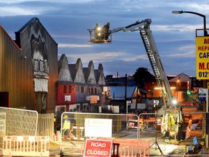 Supporting image for story: Firefighters still at the scene of major blaze in Smethwick