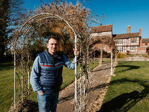 Supporting image for story: 'Not ideal, but could be worse' - Optimism for weddings despite dance ban