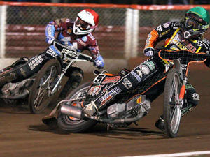 Supporting image for story: Lakeside 44 Wolves 46