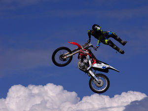 Supporting image for story: Shrewsbury Live returns this weekend