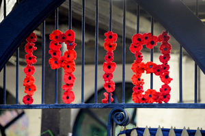2018 - knitted poppies on The Guildhall in Much Wenlock.