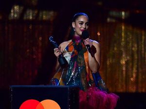Supporting image for story: Fans reckon Jorja Smith just had ‘Adele moment’ at the Brits