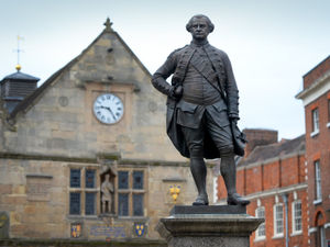 Supporting image for story: 5,000 sign petitions to remove Clive of India statue from Shrewsbury Square