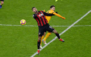 Joso Moutinho of Wolverhampton Wanderers and Josh King of Bournemouth. (AMA)