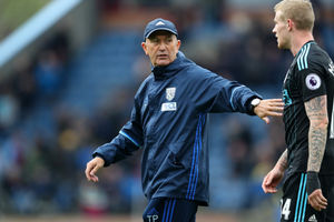 Tony Pulis needs more bodies (AMA)