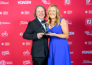 Mark and Lisa Shervill with their Participation & Development Coach of the Year award. Picture via: Leaderboard Photography