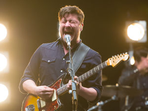 Supporting image for story: Mumford and Sons, Genting Arena, Birmingham - review