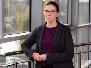 Supporting image for story: Health chief thanks Shropshire residents for 'great sacrifices' in Covid fight 