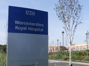 Supporting image for story: Worcestershire's maternity services told to improve at inspection