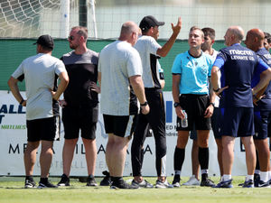 Supporting image for story: Pre-season: Levante 2-1 Wolves - Report