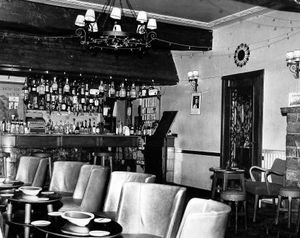 Lounge bar of the Stokesay Castle Hotel, February 2, 1966.