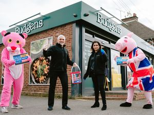 Supporting image for story: Running duo raise thousands for Wolverhampton NHS trust