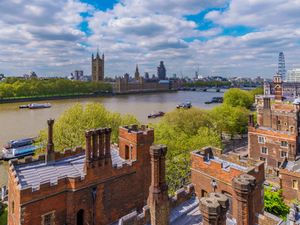 Supporting image for story: What challenges might the new archbishop of Canterbury face?