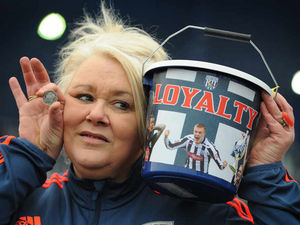 Supporting image for story: Charity fund set up after West Bromwich Albion's Chris Brunt hit by coin reaches £5,000