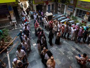 Supporting image for story: Millions vote in Indian election with Narendra Modi chasing third term