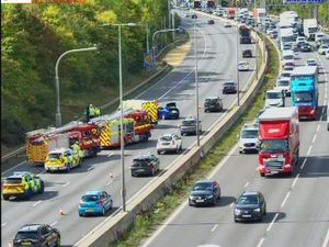 Supporting image for story: Delays after M6 crash between lorry and two cars near Birmingham NEC