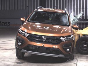 Supporting image for story: Dacia Sandero scores just two stars in latest NCAP safety tests