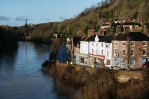 Flood barriers start to go up in Ironbridge