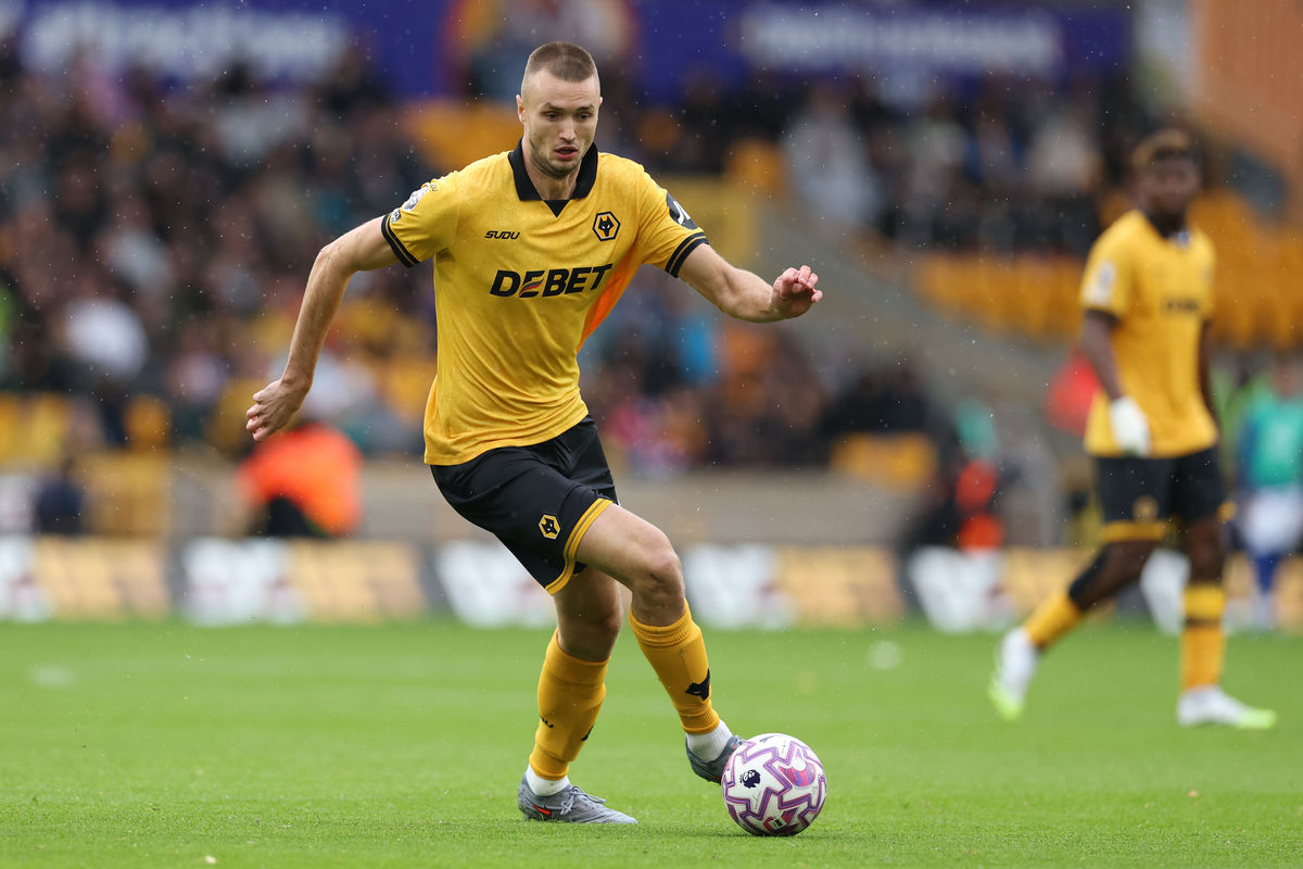 Wolves striker set for loan move before transfer window closes