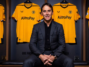 Supporting image for story: Julen Lopetegui brings new coach to Wolves staff